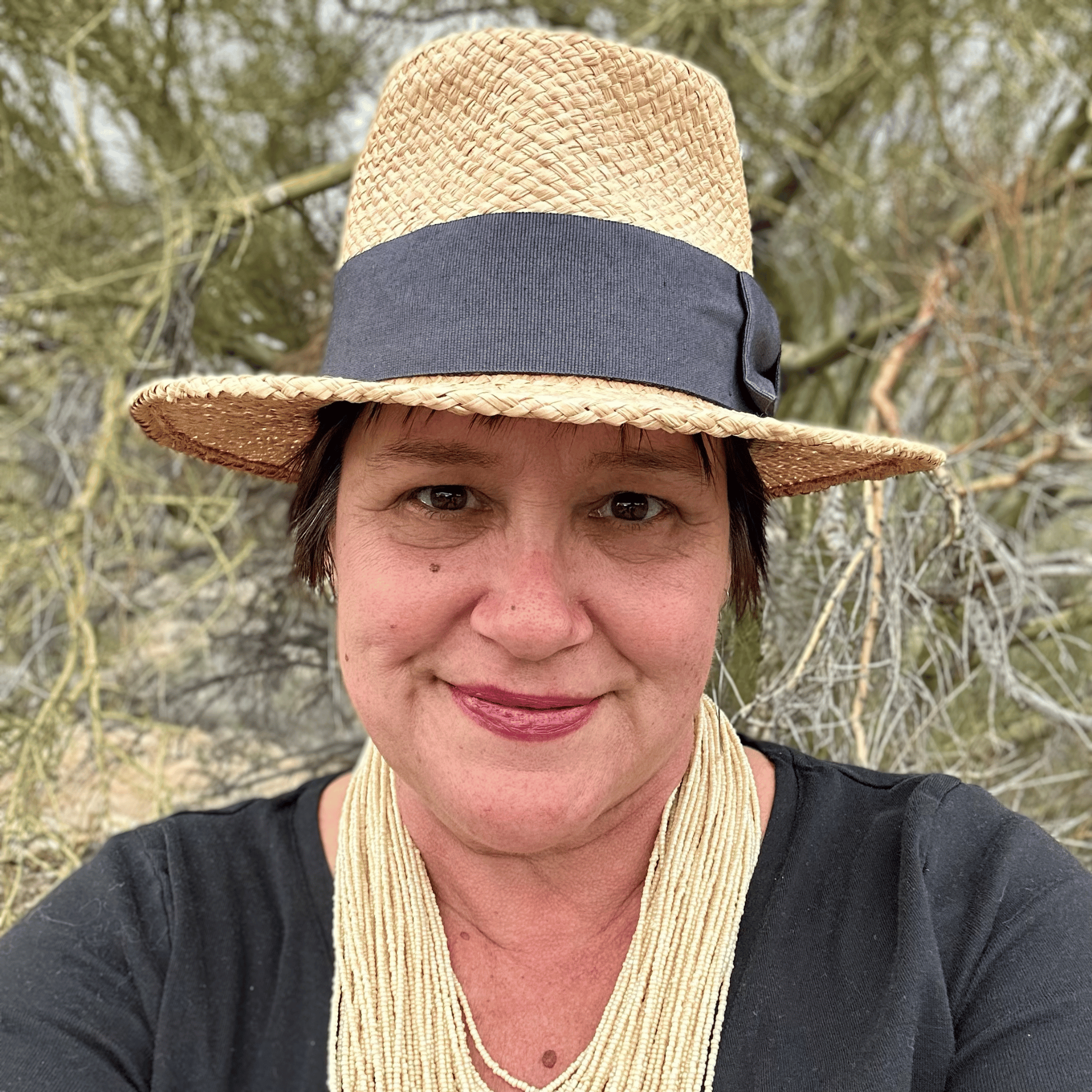 Here I Am Statement Necklace - Ivory